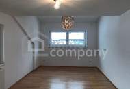 Thaur lichtgeflutete 3 Zimmer Dachgeschoßwohnung mit Garage und überdachtem Stellplatz