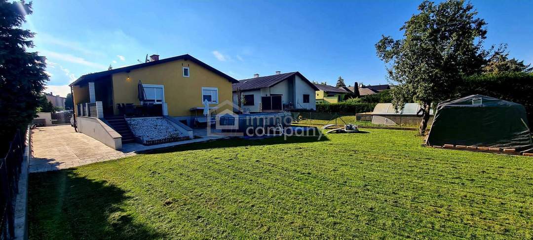 Einfamilienhaus in Wiener Neudorf mit Garten