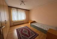 "Vielseitiges Zuhause mit großem Garten!"