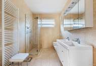 Traumhafte Villa mit Pool, Garten &amp; Weitblick in Brunn am Gebirge