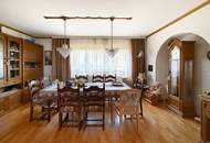 Viel Raum fürs Leben: 7 Zimmer Einfamilienhaus &amp; Nebengebäude