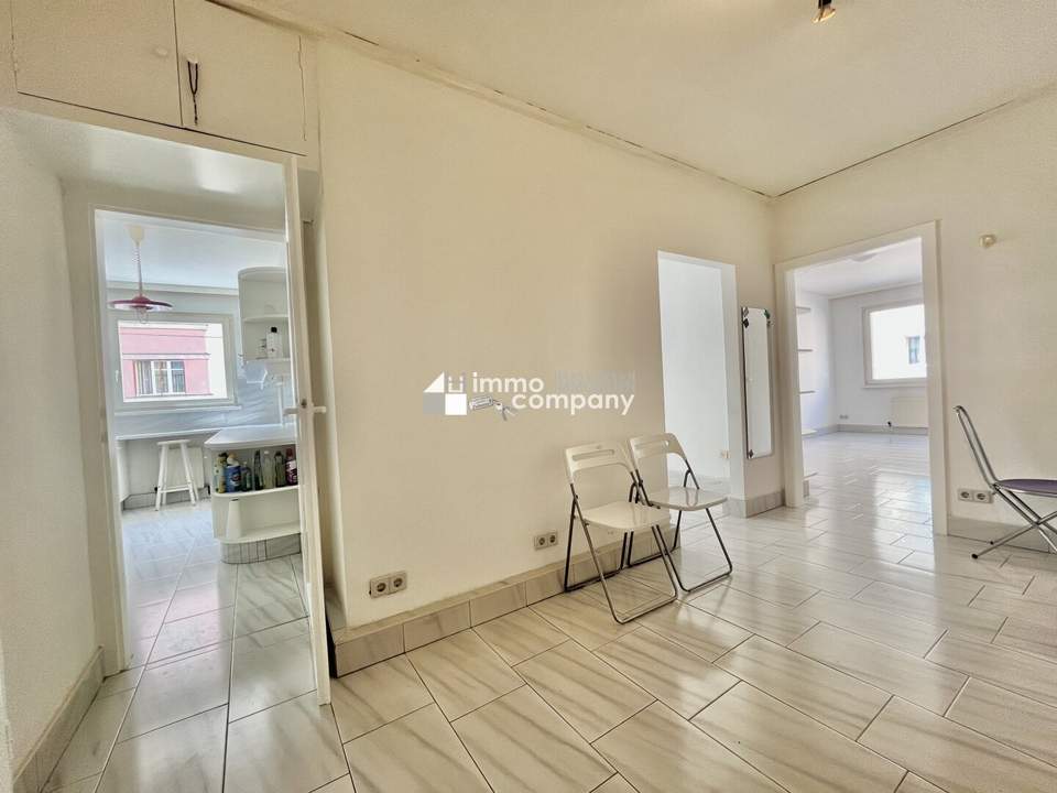 Preiswerte 3-Zimmer-Wohnung in einem gepflegten Haus neben der Central European University