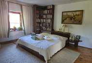 Wunderschöner Dreikanthof in Ruhelage mit Reithalle