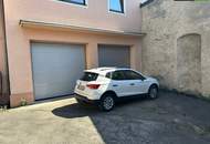 Renovierungsbedürftiges Einfamilienhaus im Zentrum von Knittelfeld mit Carports und Doppelgarage