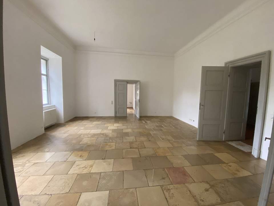 Herrschaftliches Wohnen im Schloss 138 m² 4 Zimmer