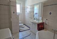 ZWEIFAMILIENHAUS IN ERHÖHTER GRÜNRUHELAGE MIT AUSBLICK