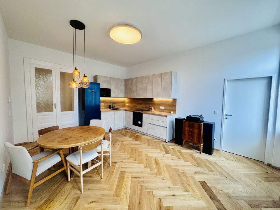 Stilvoller Erstbezug - Top Zustand I 3 Zimmerwohnung I Fußbodenheizung I U2 Messe Wien & WU-Wien & Prater Hauptallee