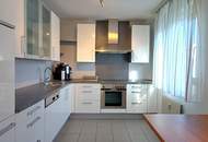 "Helle 2-Zimmer-Wohnung mit Garagenplatz!"