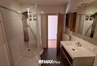 Mehrfamilienhaus mit großzügigem Grundstück und vielseitig nutzbaren Nebengebäuden in Traismauer