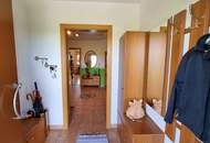 Stilvoller Bungalow mit Gartenidylle, Photovoltaik &amp; Teichanlage