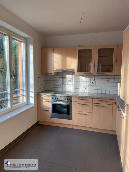 Wohnung mit Balkon und Wintergarten