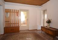 Wohnhaus mit großem Grund in zentraler Lage in Bischofstetten