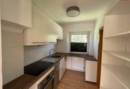 Praktisch aufgeteilte 47m² große 3 Zimmer Wohnung mit Küche und BESTPREISGARANTIE!