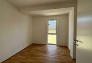Top-Wohnung mit Riesenterrasse, Küche und Garage im Zentrum