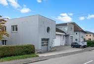 *RENDITEOBJEKT* Vielseitiges Gewerbeobjekt mit Lagerflächen, Büros und Arbeiterwohnungen am Stadtrand