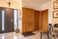 Luxuriöses Einfamilienhaus mit Panoramablick in der Nähe von Heiligenkreuz Kreuz am Waasen