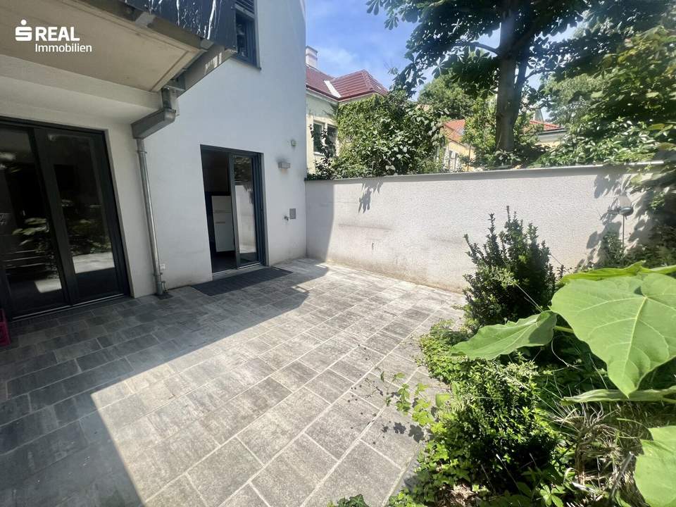 IDEAL geschnittene 2 Zimmer NEUBAUWOHNUNG mit Terrasse und Grünfläche