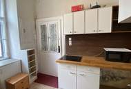 Garçonnière mit Sanierungsbedarf im 15. Bezirk