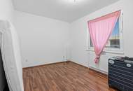 Stilvoll wohnen mit Balkon und moderner Wohnküche in Bernorf