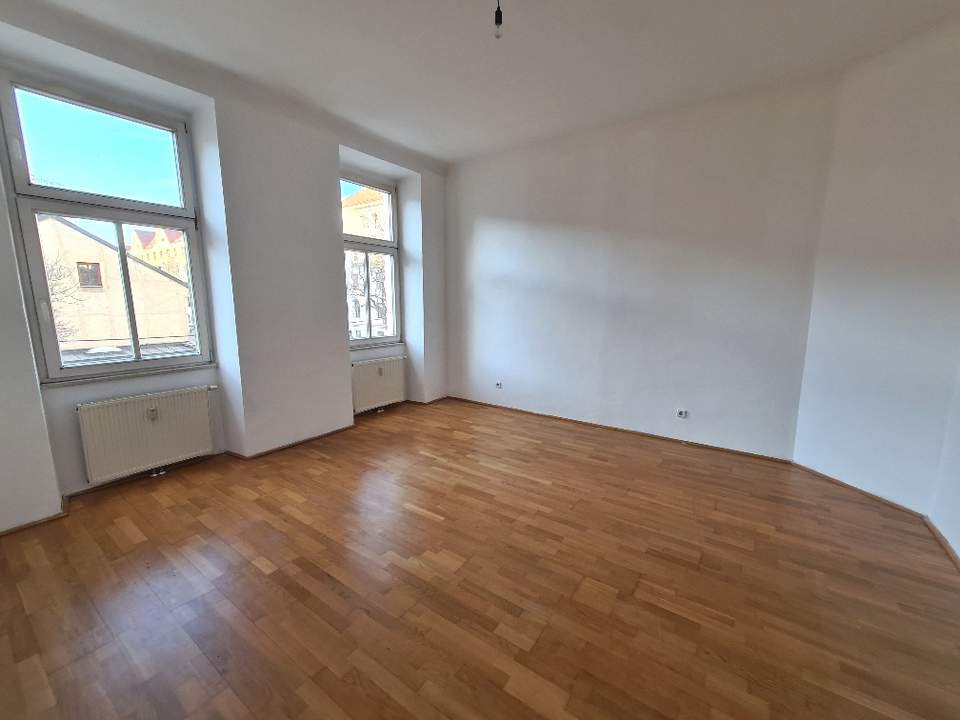 Befristet (Juli 2027) vermietete Altbauwohnung – 3 Zimmer voller Potenzial