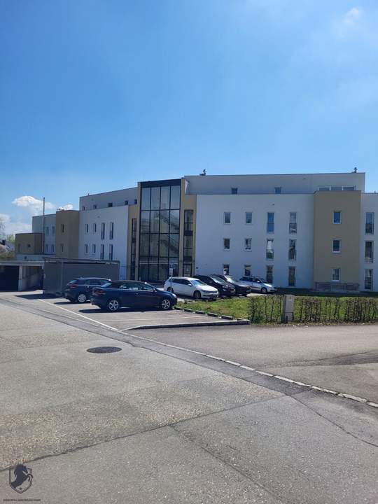 Penthouse-Feeling mit 41 m² Terrasse &amp; exklusivem Glasverbau – Wohnen auf höchstem Niveau