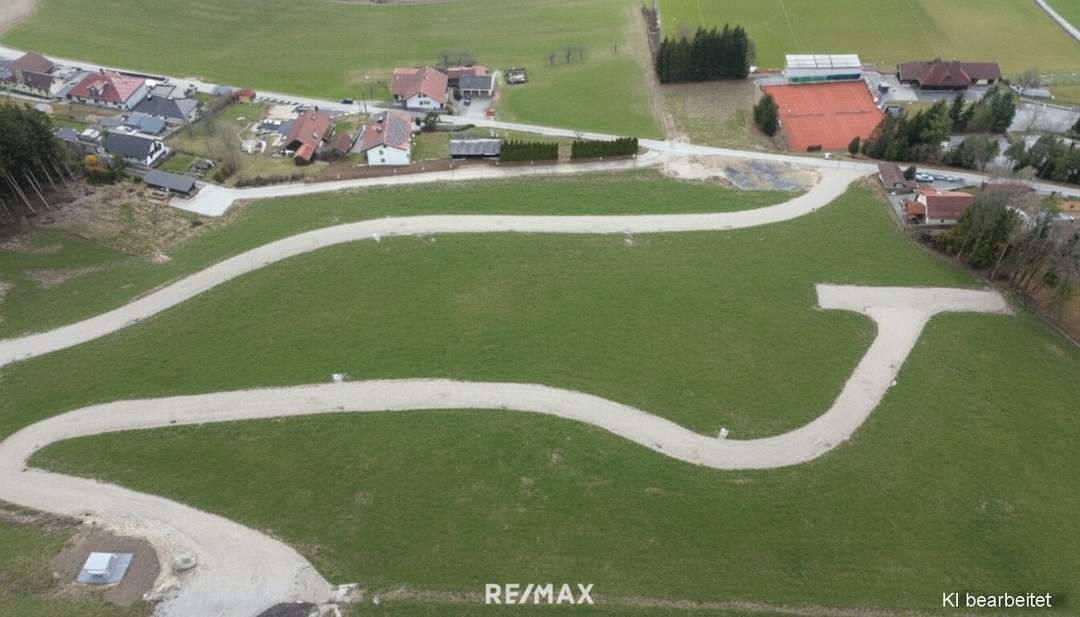 Attraktives Baugrundstück in sonniger Lage – voll aufgeschlossen