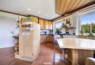 Geräumiges Wohnhaus mit Einliegerwohnung nahe Holzöstersee