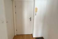 Schöne 2-Zimmer-Wohnung nähe Riverside!