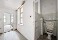 ++Q18++ sanierungsbedürftige 3-Zimmer Altbauwohnung, viel Potenzial