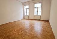 AM GRABEN-NÄHE, 95 m2 Altbau mit Balkon, 2 Zimmer, Komplettküche, Wannenbad, Parketten, 4. Liftstock, Flügeltüren, Spiegelgasse
