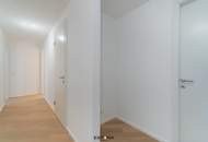 Neubauwohnung mit geräumigen Schlafzimmern und Loggia - Nähe Schweizergarten