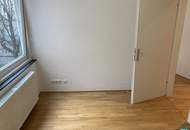 Ruhelage: Schöne 4-Zimmer-Wohnung mit Loggia nahe Belvedere