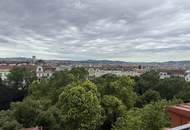 1040! 4 Zimmer Dachgeschoss-Wohnung mit ca. 32 m² großer Terrasse mit traumhaften Fernblick