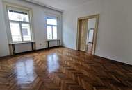 Mögliches Paradies > verschiedenste Umbaumöglichkeiten > sanierungsbedürftige 4 Zimmer plus in guter Lage des 6..