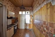 NEUER PREIS - Sanierungsbedürftige 2-Zimmer Altbau mit Potenzial nahe Lorenz-Bayer-Park
