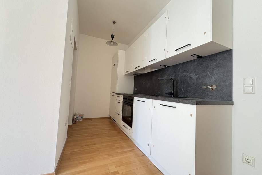 Kleine aber feine 2 Zimmerwohnung im Zentrum - mit neu eingebauter Küche, Wohnung-miete, 645,40,€, 4020 Linz(Stadt)