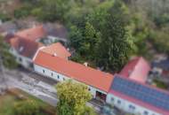 Kleines Haus mit uneinsehbaren Garten