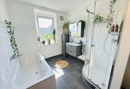 Wunderschöne 4-Zimmer-Wohnung im Altbau - Top Zustand!