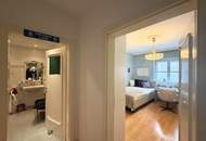 Viel barrierefreier Wohnraum, Platz für gemeinsame Werte und Indoor-Pool // Much barrier-free living-space, room for shared values, and indoor pool //