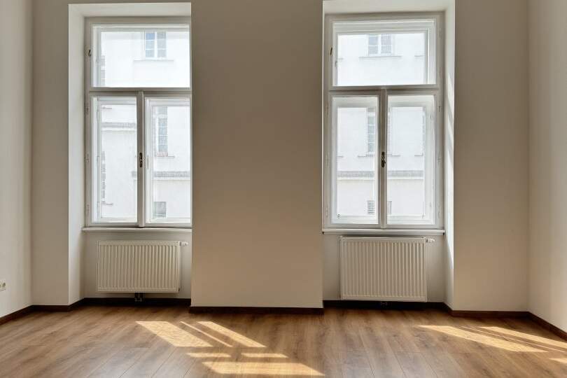 ERSTBEZUG 2-Zimmer-Altbauwohnung mit BALKON in einem Sanierten Haus in 1080 Wien zu verkaufen!, Wohnung-kauf, 399.000,€, 1080 Wien 8., Josefstadt