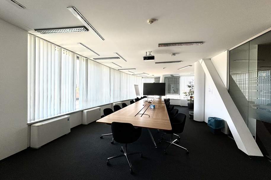 1190! GESCHÄFTSHAUS SKYLINE: Tolle Bürofläche (teilbar) direkt bei U4/Station Spittelau!, Gewerbeobjekt-miete, 32.865,00,€, 1190 Wien 19., Döbling