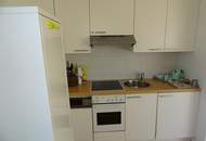 1190! Entzückendes, voll möbliertes DG mit zwei Terrassen und Tiefgaragenplatz!