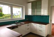 LICHTDURCHFLUTETES FREISTEHENDES HAUS AM HEUBERG MIT GARTEN UND FERNBLICK