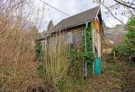 Am Satzberg: Eckgrundstück in Westlage mit Abbruch-Sommerhaus