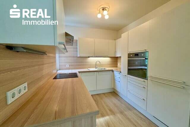 Tolle 4-Zimmer Wohnung in ruhiger Wohngegend von Baden, Wohnung-miete, 1.557,46,€, 2500 Baden
