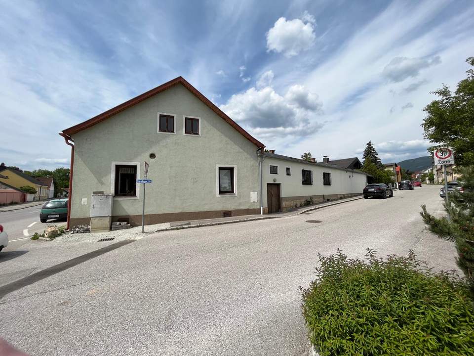 Neuer Preis! Wohnhaus und ehemaliges Gasthaus!