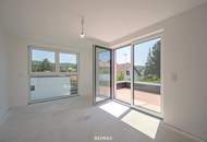 Erstbezug: Großzügiger Familientraum mit unverbaubarem Grünblick!