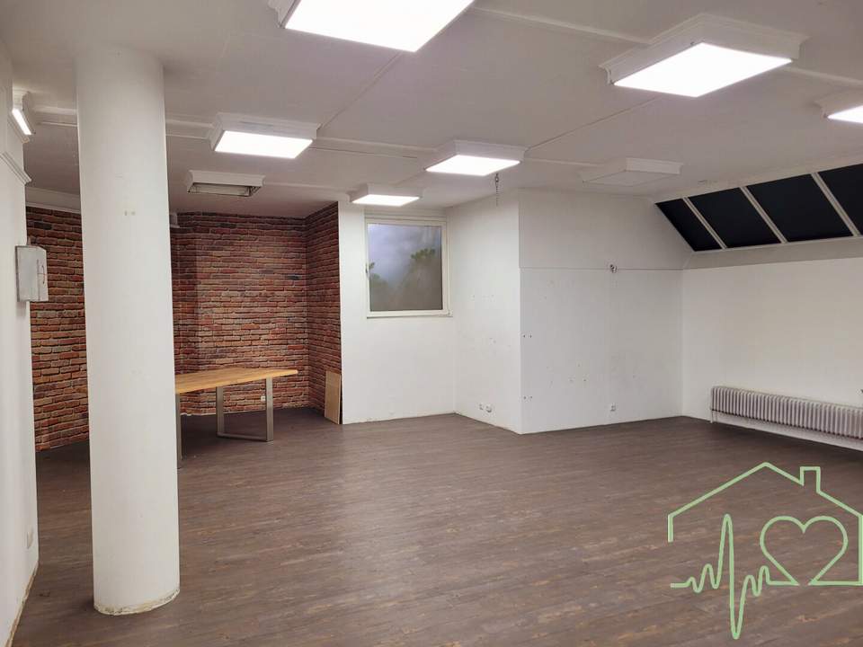 Flexible Gewerbefläche in guter Lage von Hall zu vermieten!