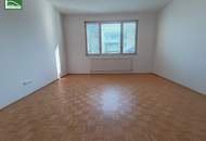 In wenigen Schritten in der Fußgängerzone – geräumige Genossenschaftswohnung in bester Lage