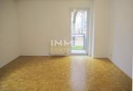 Ruhig - hell - perfekt aufgeteilt - 2-Zimmer Wohnung mit kl. Balkon in der Kaisergasse 12-14